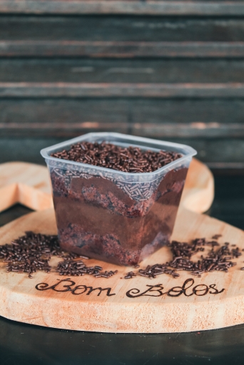Bolo No Pote Chocolate 50% (250ML) Por R$8,99