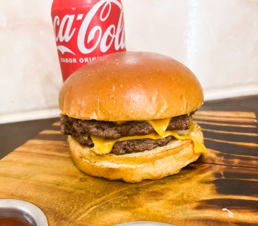 Smash Duplo 90G + Coca-Cola 350ML Por R$24,99