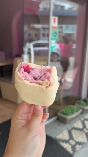 Picolé de Moranguinho Trufado