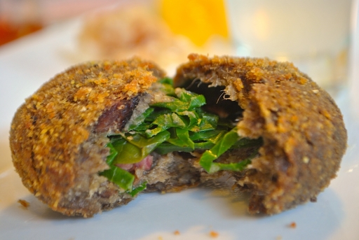 Bolinho de Feijoada