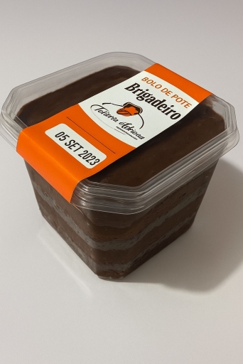Bolo de Pote de Brigadeiro