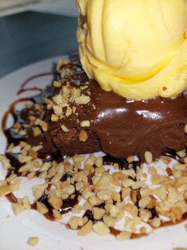 Brownie Com Sorvete e Nutella