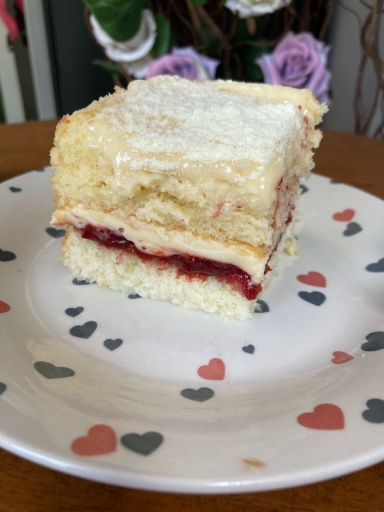 Bolo Gelado Cream Geleia