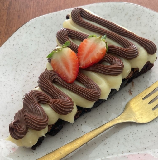 Fatia de Brownie Com Ninho Nutella