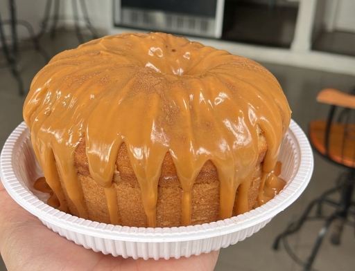 Bolo de Banana Com Doce de Leite  P
