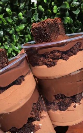 Copo Da Felicidade Brownie