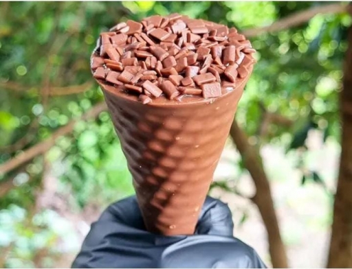 Cone Trufado de Brigadeiro