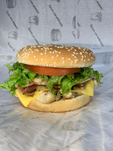 X Egg Peito Salada Bacon