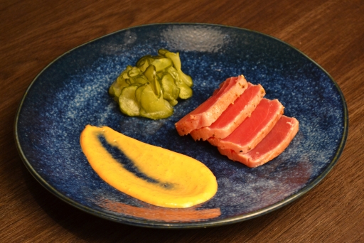 Sashimi Tataki de Atum Ao Defumado Com Essência Oriental (04