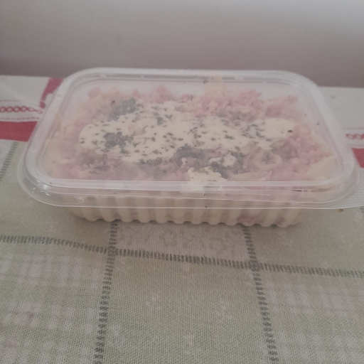 Lasanha Presunto e Mussarela Ao Molho Branco