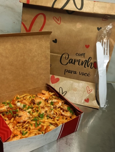 Fettuccine Com Camarão