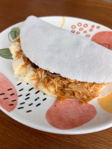 Tapioca - Frango Desfi, Catupiry e Azeitona