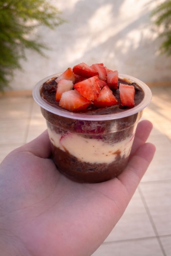 Brigadeiro Com Morango