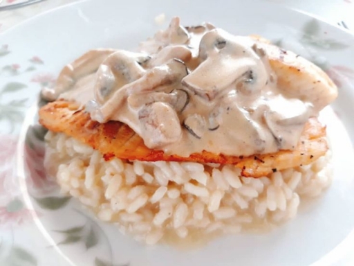 Tilápia Ao Molho de Champignon  350G