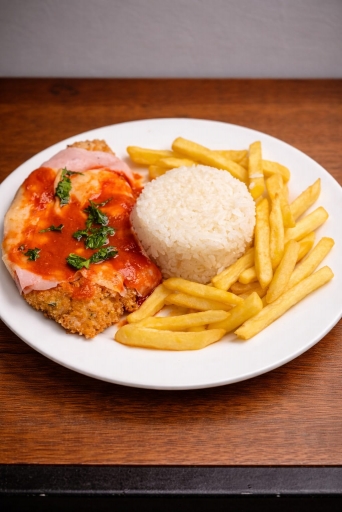 Parmegiana de Frango + Guaraná Natural