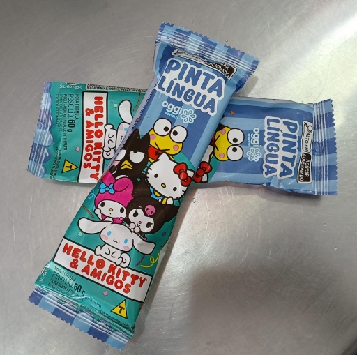 Picolé Hello Kitty Pinta Lingua