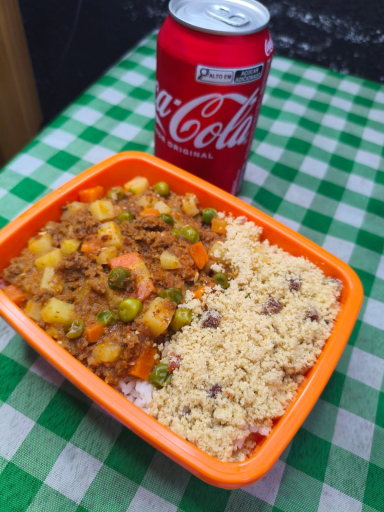 Arroz, Feijão, Carne Moída Com Batata