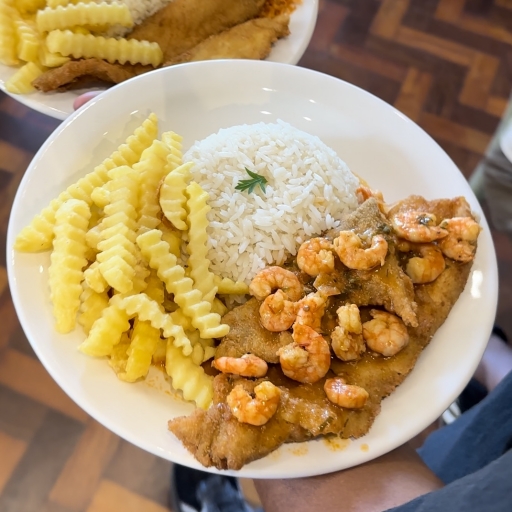 Tilápia Com Camarão