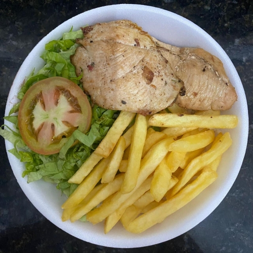 402 - Frango Grelhado -Arroz, Feijão,Fritas e Salada