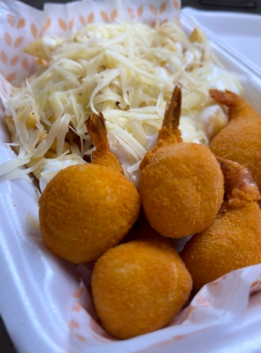 Fritas + Camafeu de Camarão Com Requeijão