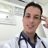 André Andrade dos Santos