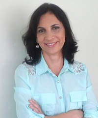 Maria Lucia de Sousa Petreca