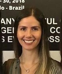 Ana Carolina Favaro de Santana