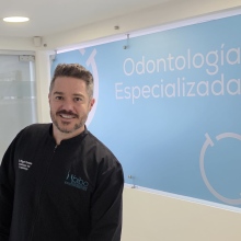 Acercar imagen: Miguel Torrano, Odontólogo Bogotá