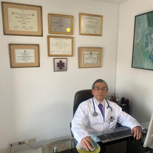 Dr. Rodrigo Betancourt Guerrero Neurólogo, Bogotá Agenda cita Doctoralia.co