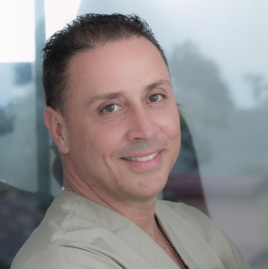 Dr. Santiago Jaramillo Guerra