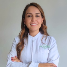 Acercar imagen: Lina Fernández, Odontólogo Medellín