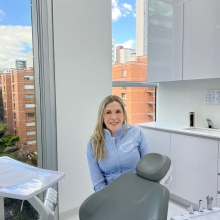 Acercar imagen: Nora Zapata, Odontólogo Medellín