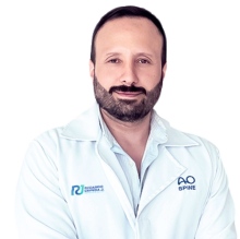 Acercar imagen: Ricardo Cepeda, Ortopedista y Traumatólogo Piedecuesta