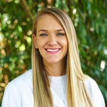 Acercar imagen: Susana Navarro, Médico general Medellín