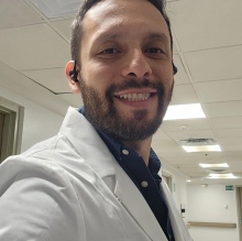 Elkin Eduardo Benítez Navarrete, Cirujano general Bogotá