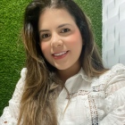 Dra. Isabelle Carvalho