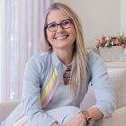 Dra. Cláudia Neiva de Araújo