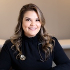 Dra. Ana Carolina Borges