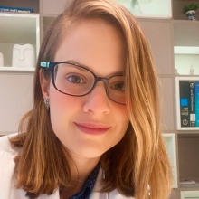 Ampliar imagem: Roberta Martins Costa Moreira Allgayer, Endocrinologista Porto Alegre