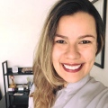 Thalita Costa Nidecker, Dentista São Paulo
