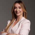 Dra. Juliane Rompkoski