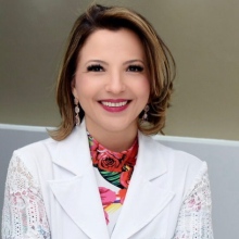 Ampliar imagem: Letícia de Campos Franzoni, Gastroenterologista Goiânia