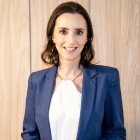 Dra. Luciana Silva Pombo