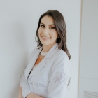 Dra. Michele Barbosa Sampaio