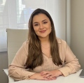 Lívia Nogueira Teixeira Martins, Dermatologista Vitória