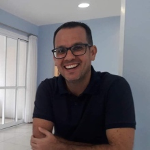 Ampliar imagem: Rodrigo de Oliveira Azevedo, Psicanalista Porto Alegre