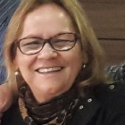  Elaine de Campos Farias