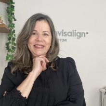 Ampliar imagem: Christiane Rodrigues, Ortodontista Belo Horizonte