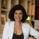 Luciana E. Spanholi