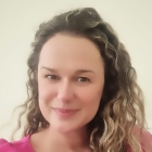 Dra. Lívia Marcela dos Santos